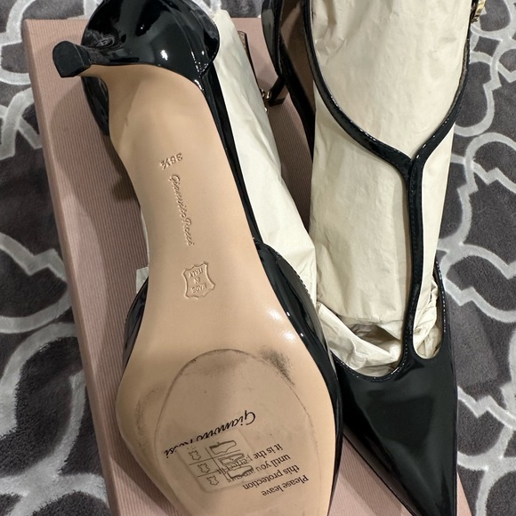 Gianvito Rossi Ribbon T-Bar Shoe Size 38.5 - Picture 4 of 4